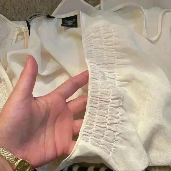Vintage Express Embroidered Long Sleeve Blouse - Picture 4 of 7